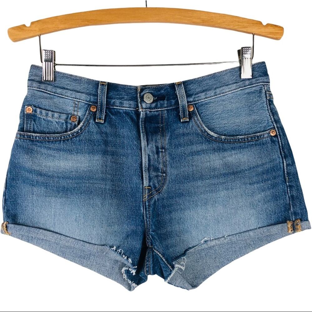 Levi’s blue 501 button fly medium wash cuffed raw hem denim jean shorts 27 - Picture 1 of 9